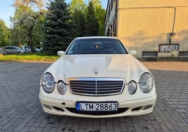 Mercedes-Benz Klasa E cena 6500 przebieg: 395658, rok produkcji 2005 z Siedliszcze małe 67